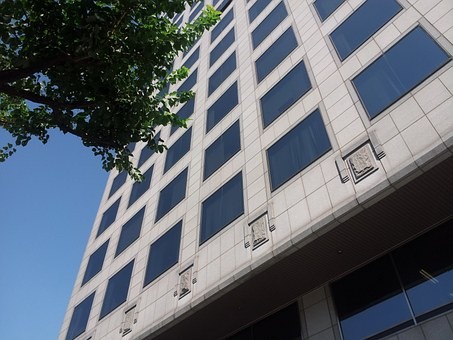 公司注冊時經(jīng)營范圍的填寫應(yīng)該注意些什么？