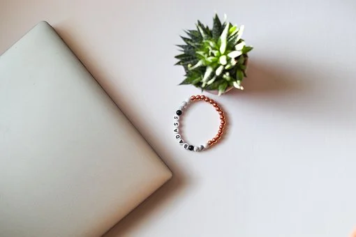 商標注冊和商標轉(zhuǎn)讓哪個更劃算? 商標注冊和商標轉(zhuǎn)讓哪個更劃算?