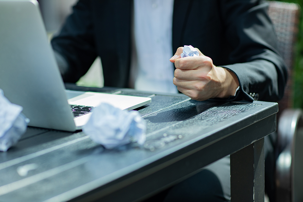 香港公司轉秘書地址的流程，后續存在的麻煩
