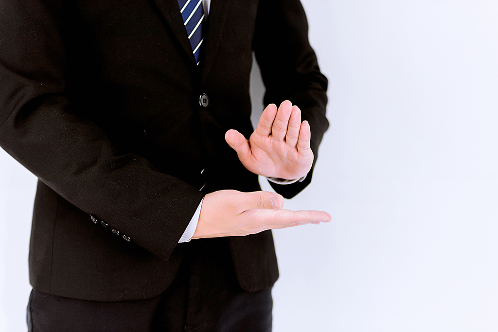 香港公司開戶指南：大陸公司必須了解的條件與風險評估