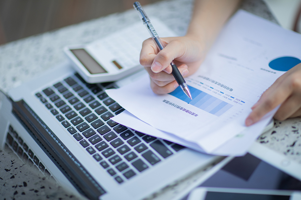 大陸公司在香港開戶的條件，香港開戶風險：