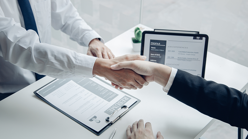 香港公司控股內地公司被起訴，香港能控股內地公司嗎?